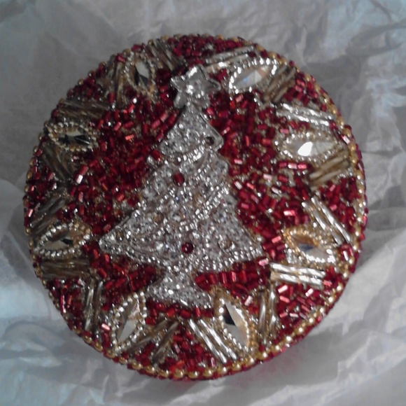 Other - NWOT 2 Embellished Round Christmas Trinket Boxes